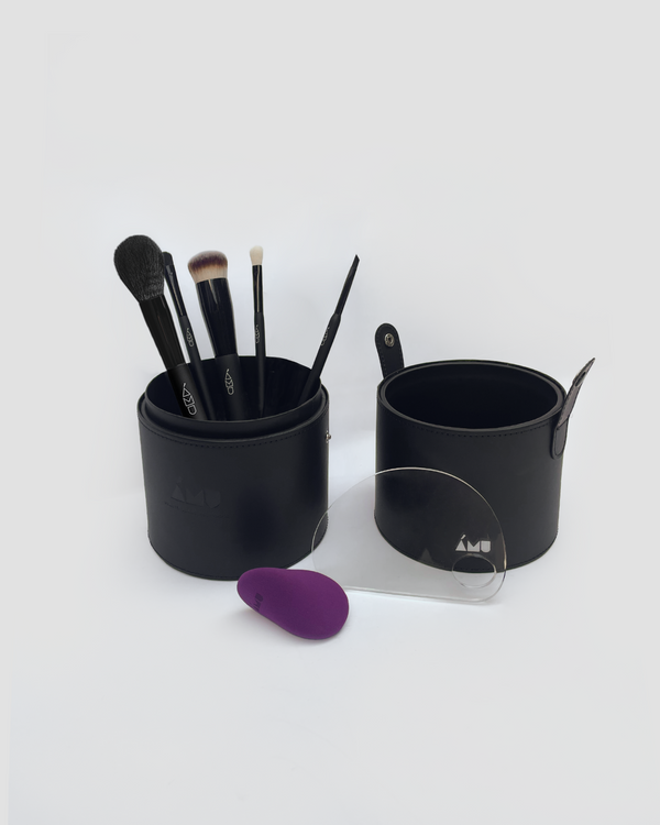 THE GIFT KIT