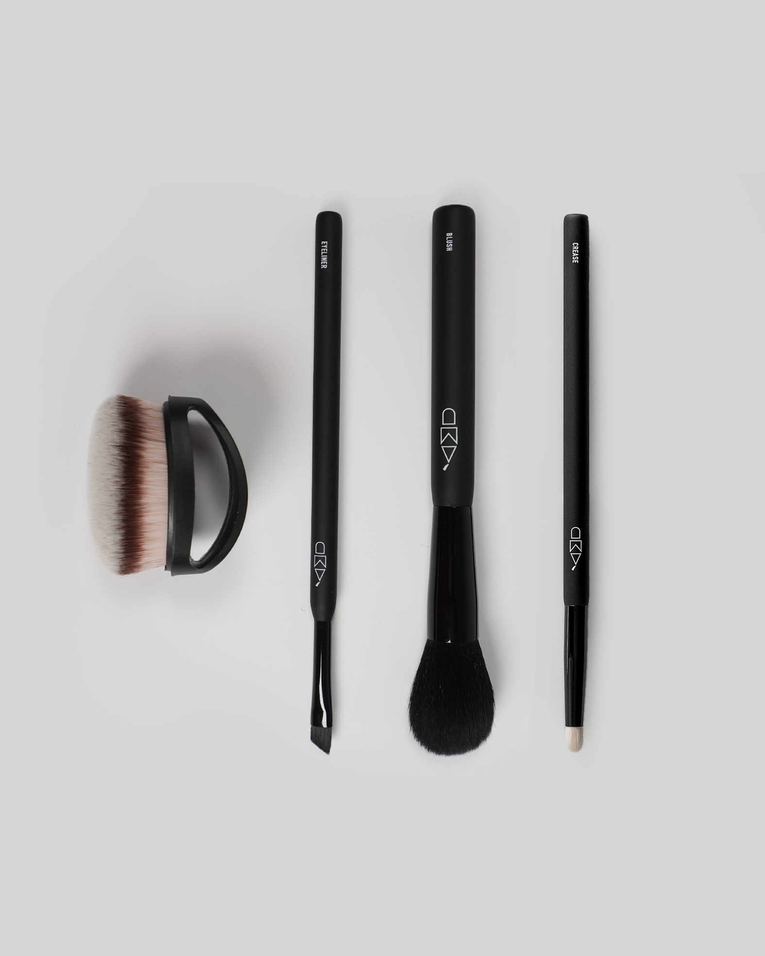 KIT ALL OVER FOR TEENS