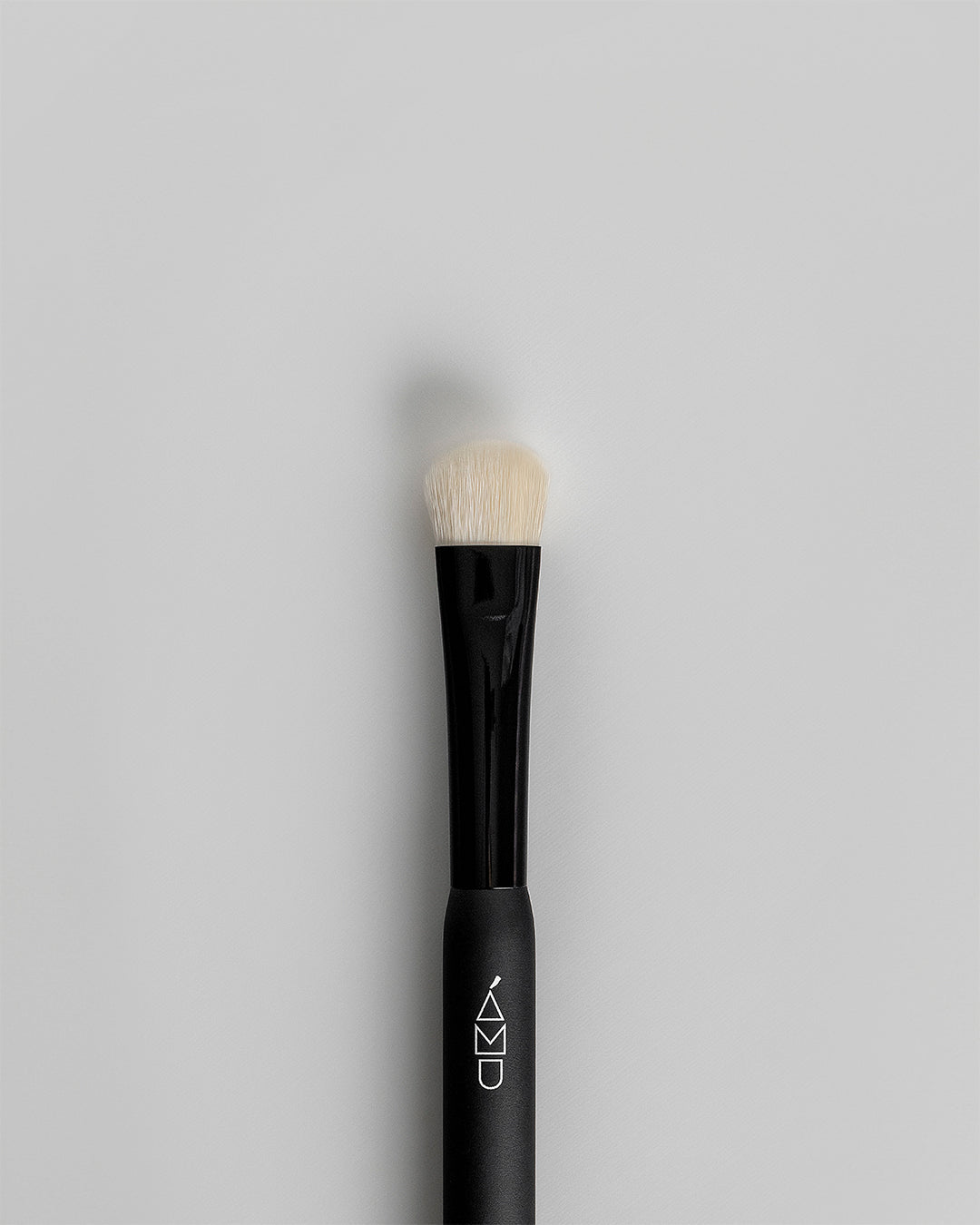 EYE SHADOW I